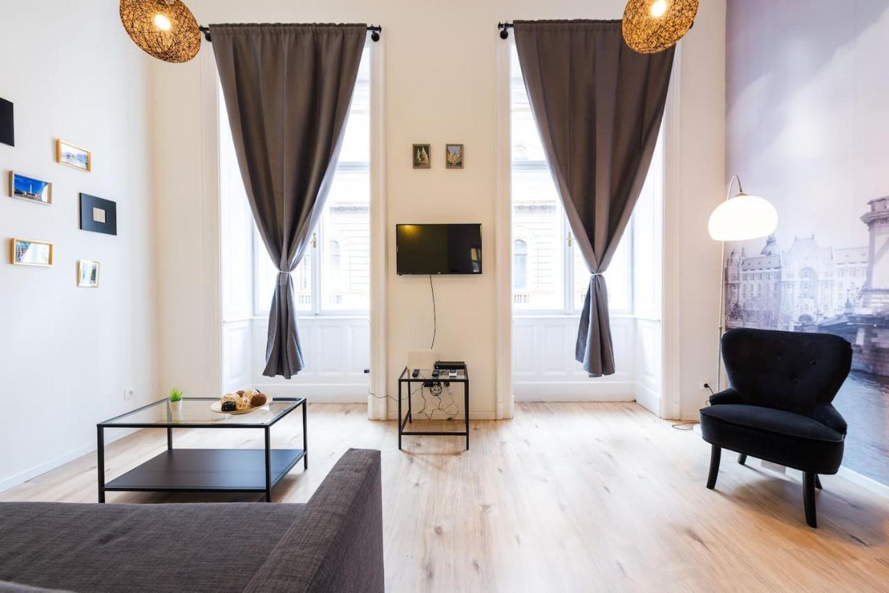 Budapest4Fun - New Apt In The Heart Of Boedapest Buitenkant foto